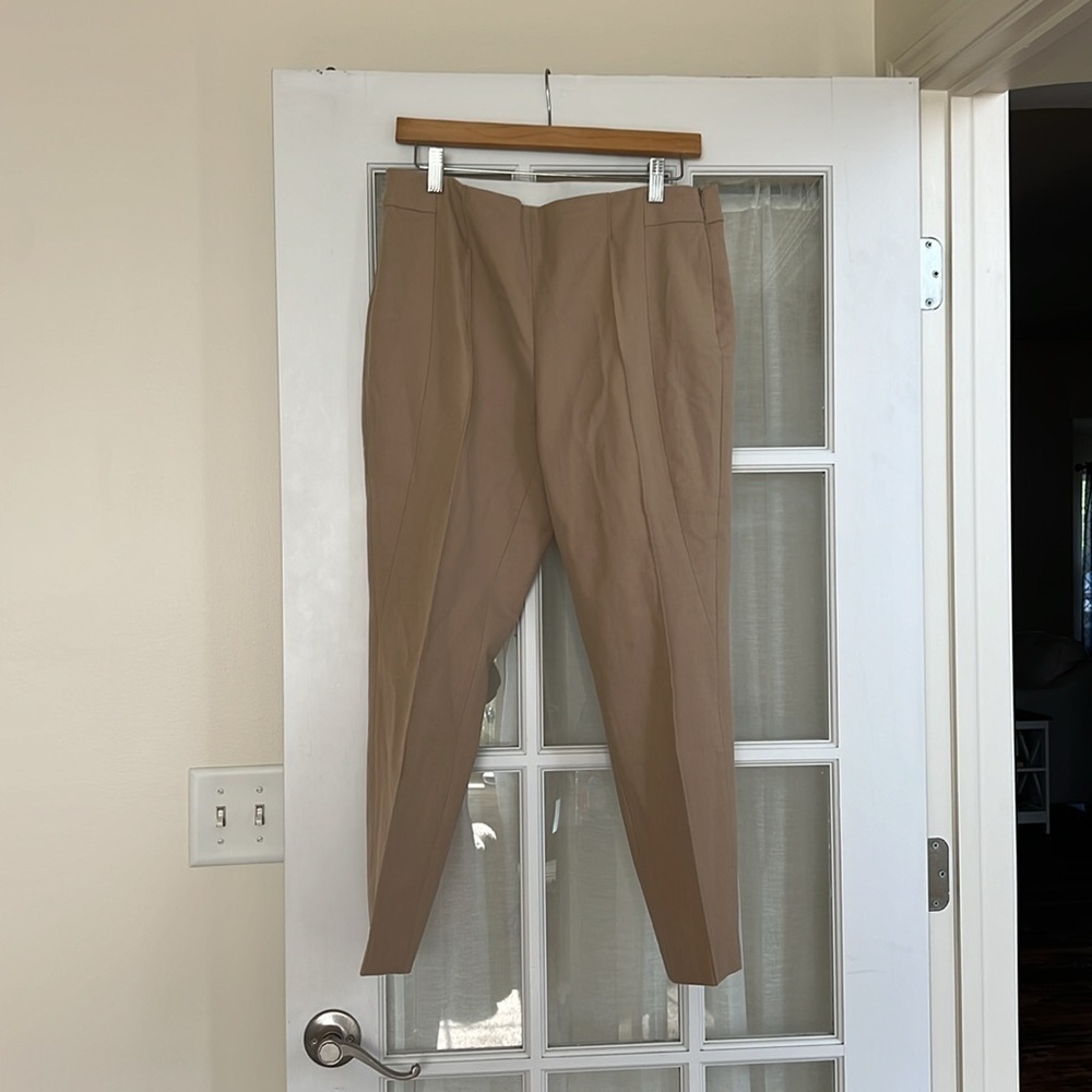 Tummy control Lafayette 148 tailored work pant